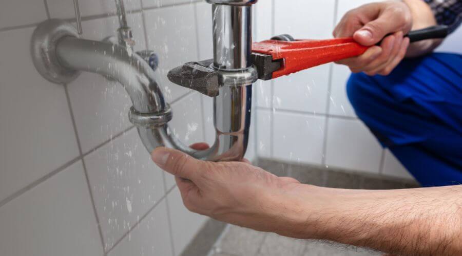Local annual plumbing maintenance in Gardendale, TX